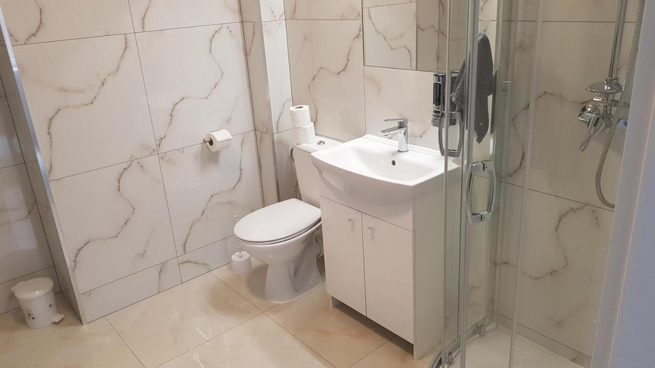 Apartamenty Centrum Plac Wolnosci Aparthotel Kielce Exterior foto